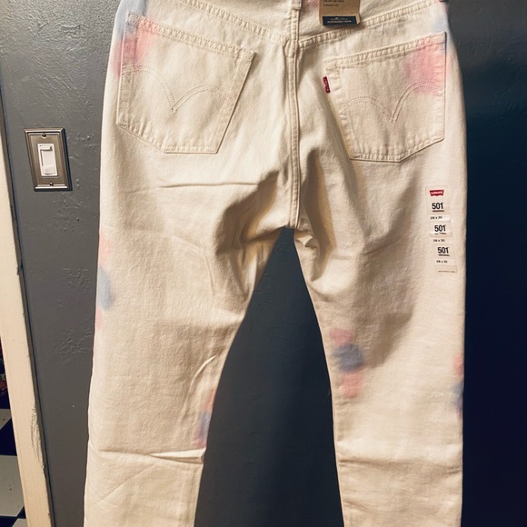 NWT Original Levi’s 501 Jeans Straight Leg Button Fly White Size 28x30 - Picture 6 of 12